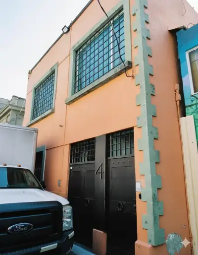Edificio de Oficinas ubicación inmejorable