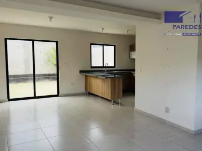 Casa en venta en El Marqués - foto 3