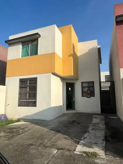 Casa en venta en Apodaca - foto 2