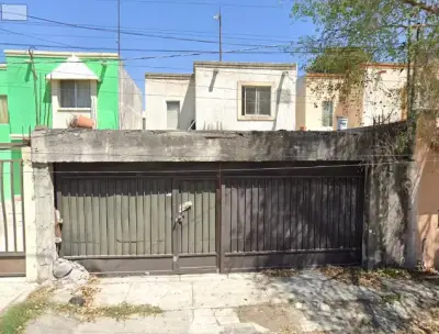 Casa en venta en Guadalupe - foto 2
