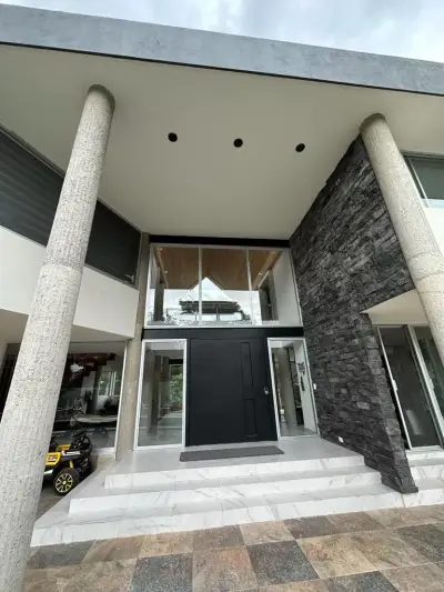 Venta de Residencia en Bosques de la Calera