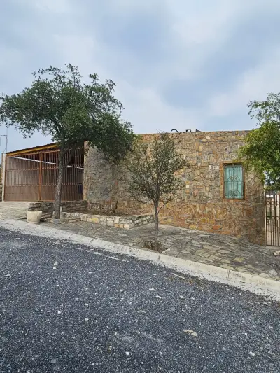 Casa en venta en Ciénega de Flores - foto 4