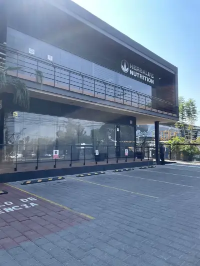 Renta de oficinas corporativas en acceso iv zona industrial