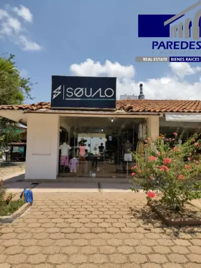 Local comercial en venta en Zihuatanejo de Azueta - foto 3