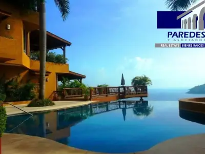 Venta Penthouse 3 recamaras playa La Ropa Vista al Pacifico