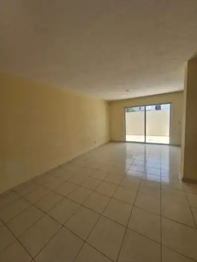 Casa en renta en Tlajomulco de Zúñiga - foto 3