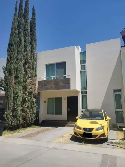 Casa en renta en Tlajomulco de Zúñiga - foto 2