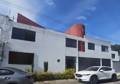 REMATO CASA EN 3 NIVELES EN FRACC. RINCÓN ARBOLEDAS, PUEBLA.