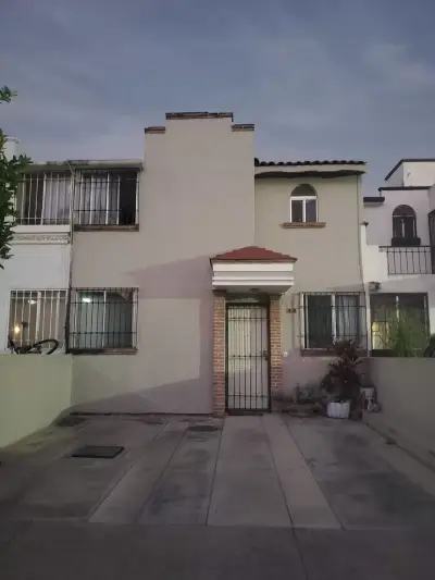 Casa en venta 3 recámaras Guadalupe Inn Zapopan
