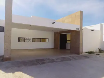 Casa en venta en Cerro de San Pedro - foto 3