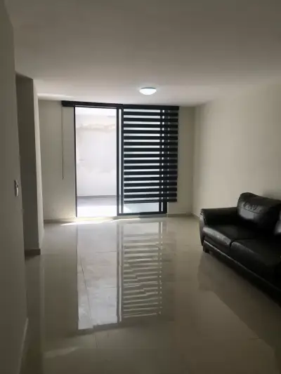 Casa en venta en Guadalupe - foto 2