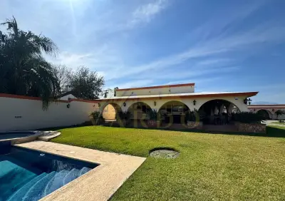 Casa en venta en Cadereyta Jiménez - foto 2