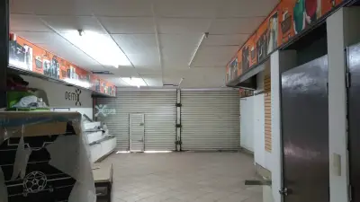 Local comercial en renta en Celaya - foto 4
