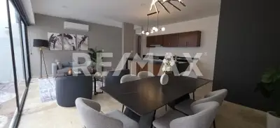 Casa en venta en Centro - foto 2