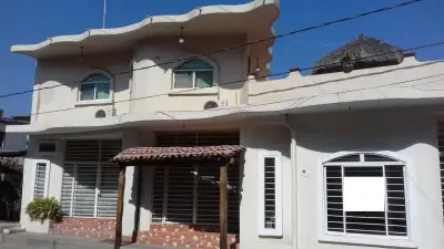 Bungalow y locales, melaque Jalisco