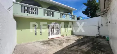 Casa en venta en Centro - foto 2