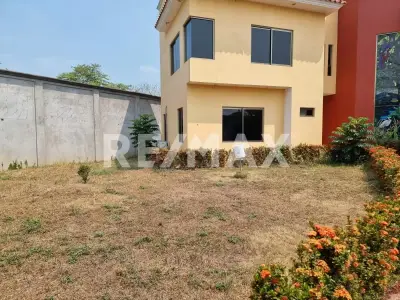 Casa en venta en Cárdenas - foto 5