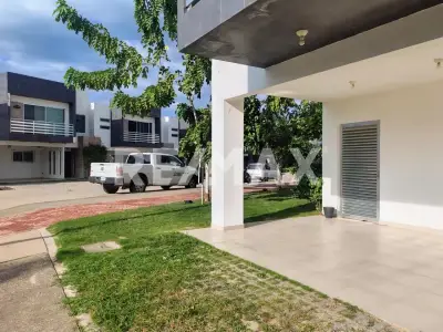 Casa en venta en Centro - foto 3