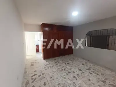 Casa en venta en Centro - foto 4