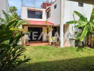 Casa en venta en Centro - foto 2