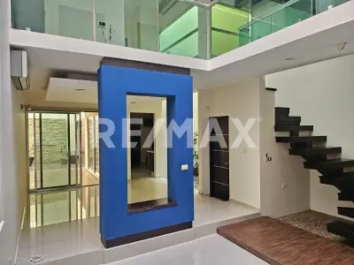 Casa en venta en Centro - foto 2