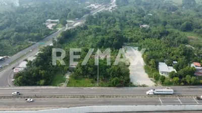 Terreno - comercial en venta