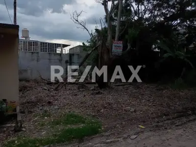 Terreno en venta en Centro - foto 3