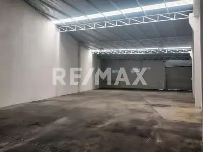 Bodega en renta en Centro - foto 4