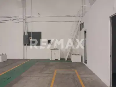 Bodega en renta en Centro - foto 4