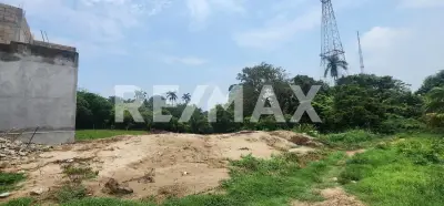 Terreno en venta en Centro - foto 2