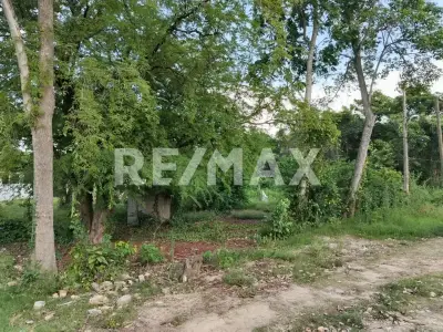 Terreno en venta en Centro - foto 5