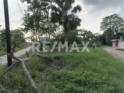 Terreno en venta en Centro - foto 4