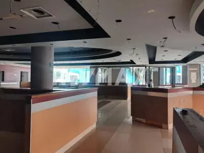 Local comercial en renta en Centro - foto 5