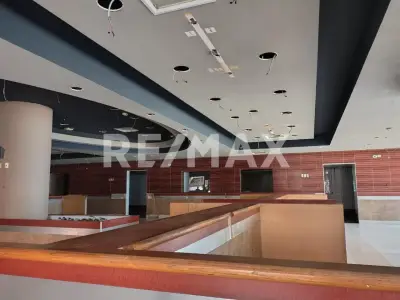 Local comercial en renta en Centro - foto 4