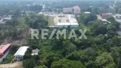 Terreno - comercial en venta
