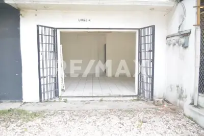 Local comercial en renta en Centro - foto 4