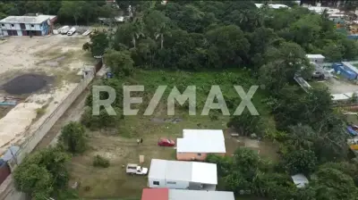 Terreno en venta en Centro - foto 3