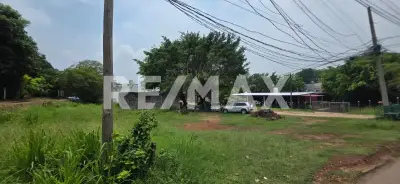 Terreno en venta en Centro - foto 2