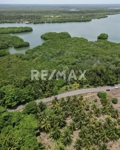 Terreno -  comercial en venta