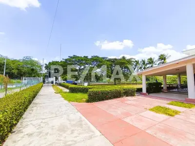 Terreno en venta en Centro - foto 5