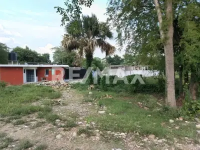 Terreno en venta en Centro - foto 2