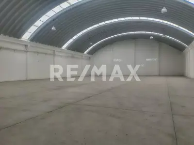 Bodega - industrial en renta