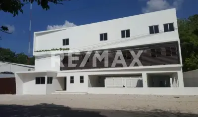 Edificio comercial en renta