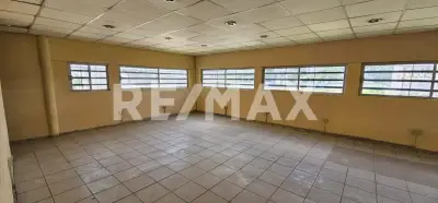 Bodega en renta en Centro - foto 4