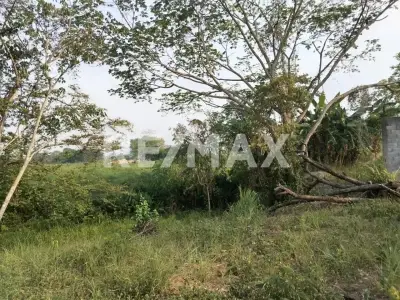 Terreno en renta en Macuspana - foto 4