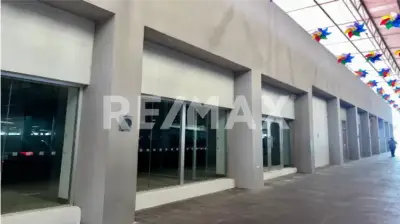 Local comercial en renta