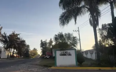 Remato casa estilo campestre en fracc. Las carretas.