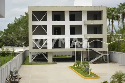 Edificio - comercial en renta