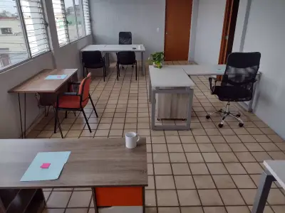 Oficina amueblada 4 personas