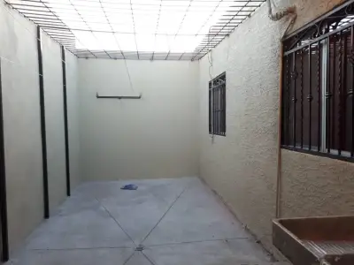 Casa en renta en Hermosillo - foto 2